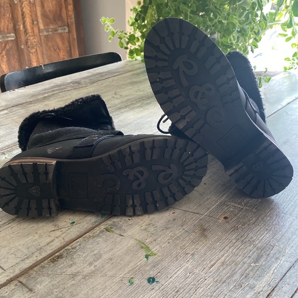 Rock and Candy winter rain boots size 8 black - Picture 5 of 9